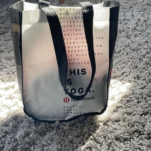 3 lulu tanks - Picture 7 of 7